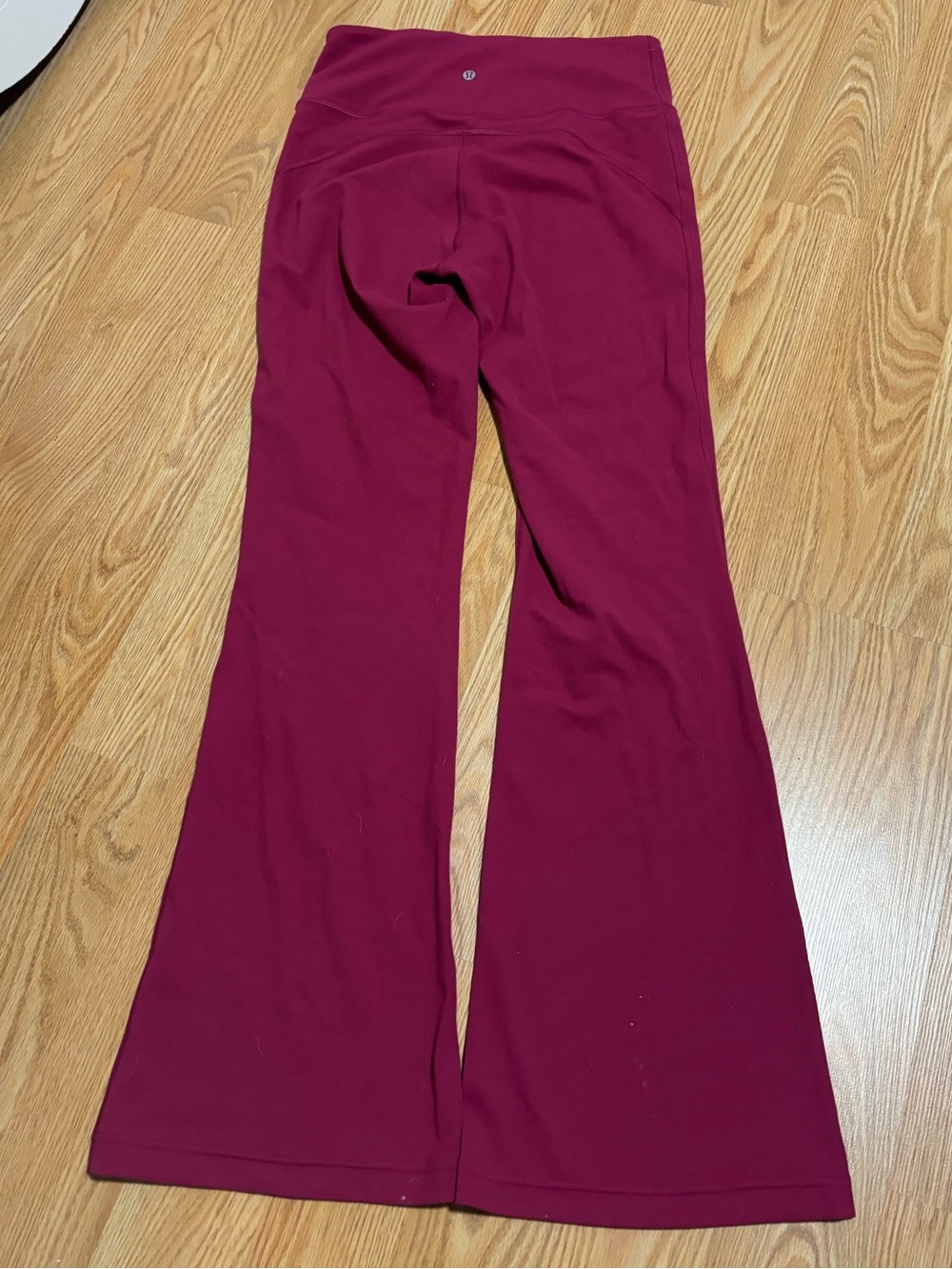 Lululemon Groove Pant
Super-High-Rise Flared NULU - Picture 4 of 6
